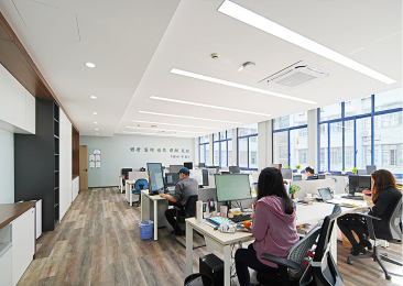 湖北紅點科技有限公司|關(guān)于我們，辦公環(huán)境